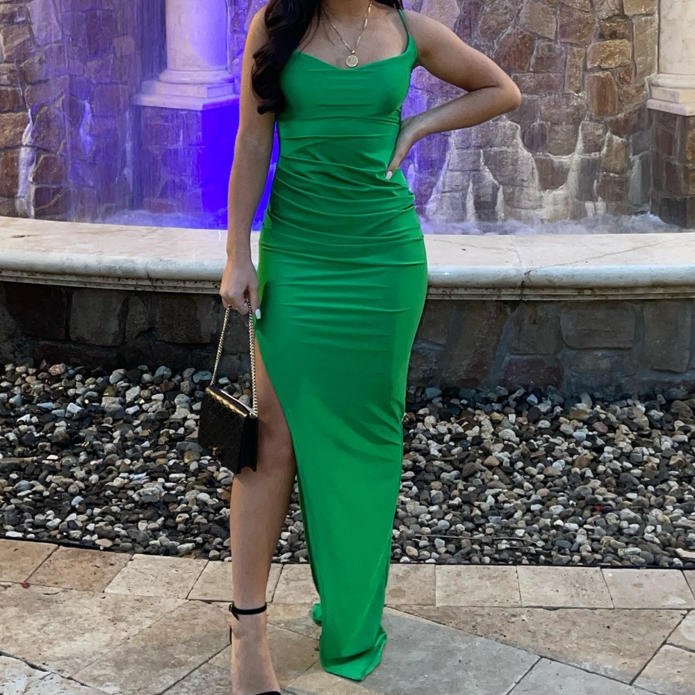 Green Maxi dress w/ high slit